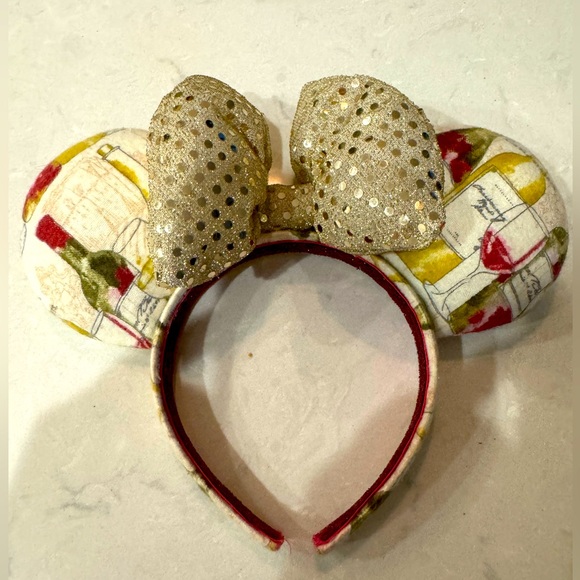 Minnie Mouse Ears with Wine bottle/glasses pattern - Picture 1 of 3